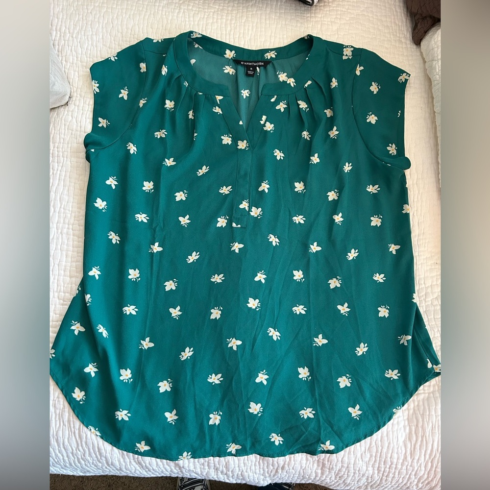 41 Hawthorn Teal and White Floral Top